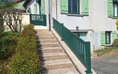 Pose d’un portillon et d’une clôture Tschoeppé à Millay pour sécuriser des escaliers